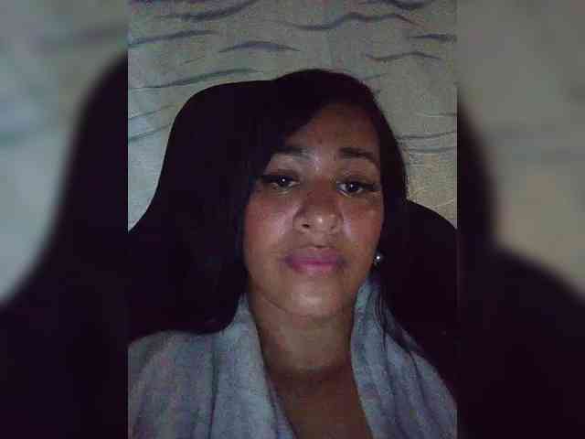 Letty33 webcam