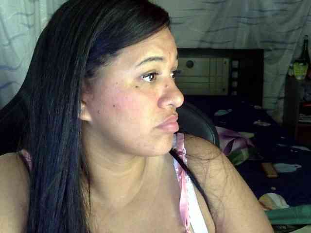 Letty33 webcam