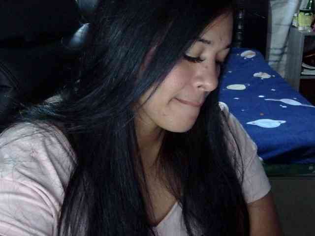 Letty33 webcam