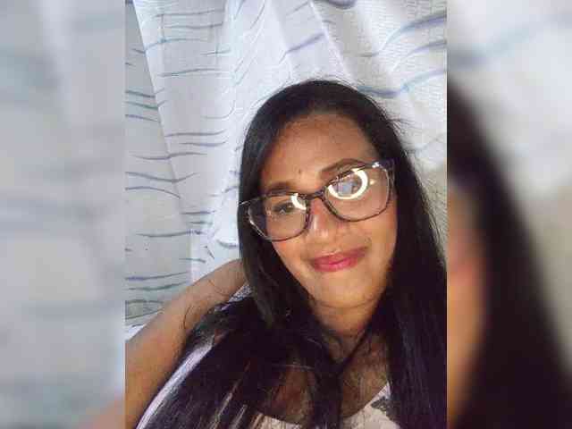 Letty33 webcam