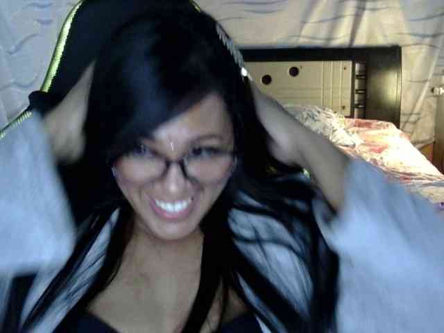 Letty33 webcam
