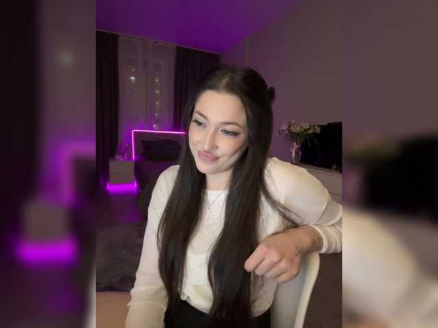 BettyBoom13's BongaCams show and profile