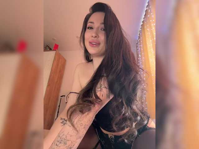 BettyBoom13's BongaCams show and profile