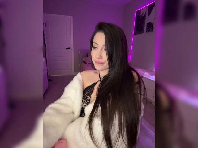 BettyBoom13's BongaCams show and profile