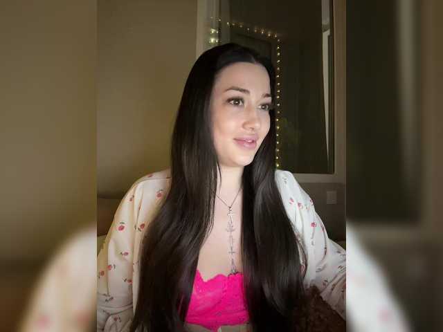 BettyBoom13's BongaCams show and profile