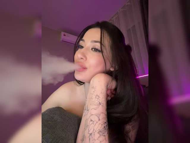 BettyBoom13's BongaCams show and profile