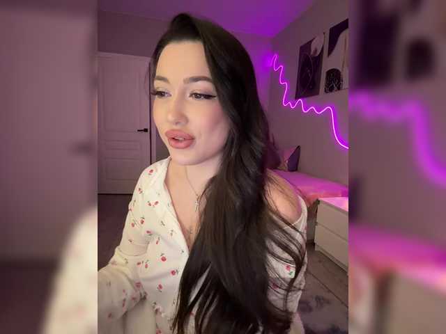 BettyBoom13's BongaCams show and profile