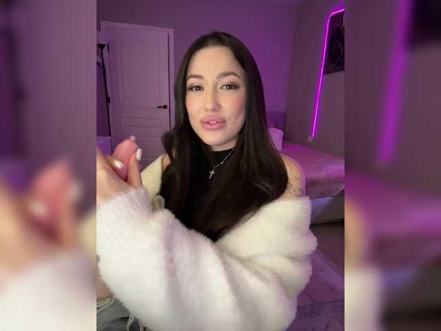 BettyBoom13's BongaCams show and profile