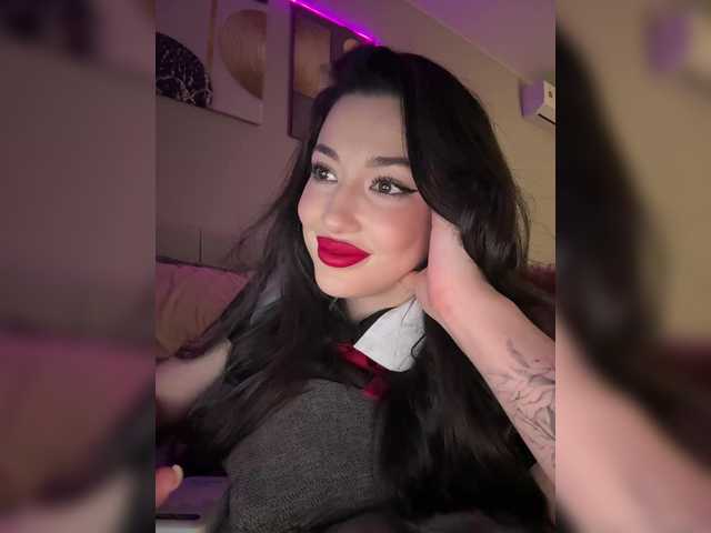 BettyBoom13's BongaCams show and profile