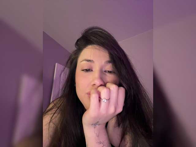 BettyBoom13's BongaCams show and profile