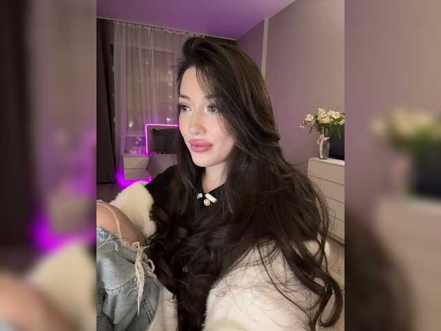 BettyBoom13's BongaCams show and profile