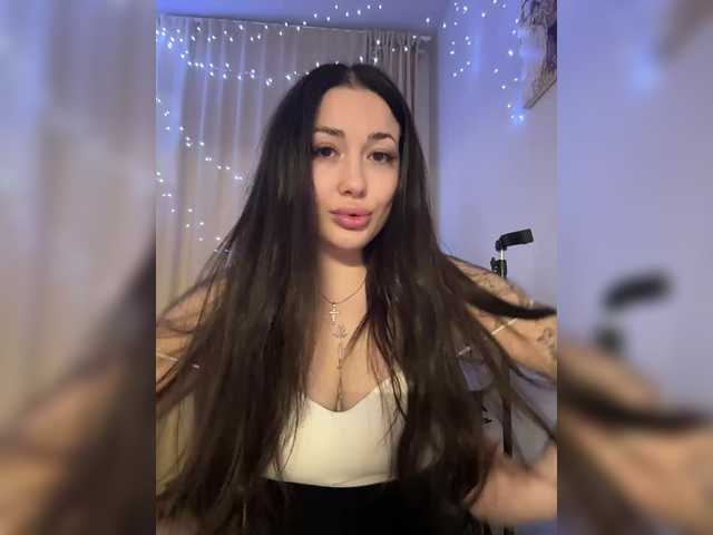 BettyBoom13's BongaCams show and profile