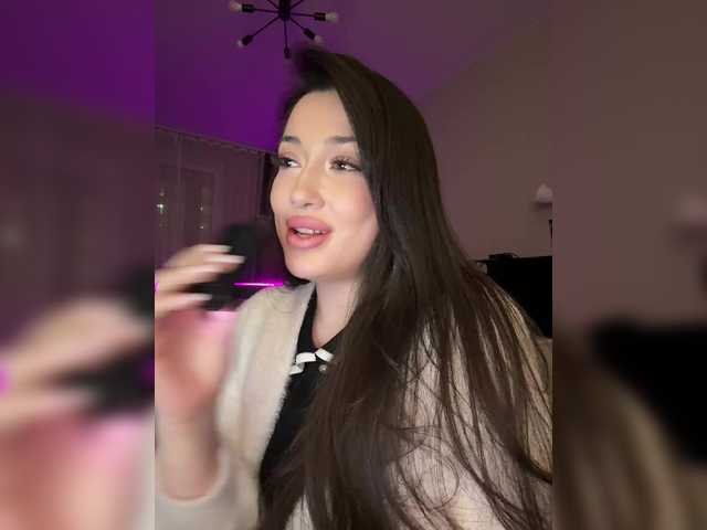 BettyBoom13's BongaCams show and profile