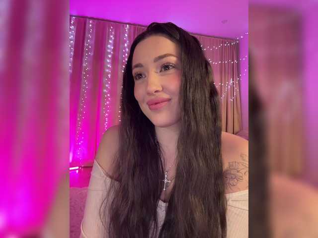 BettyBoom13's BongaCams show and profile