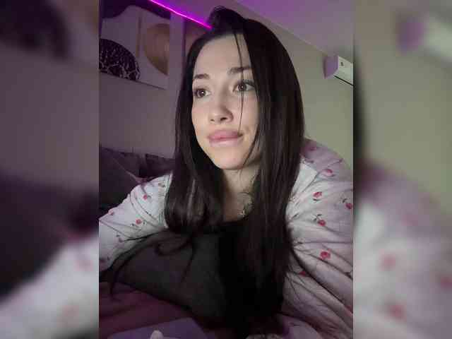 BettyBoom13 Live Webcam on BongaCams