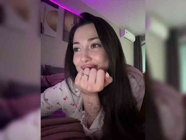 BettyBoom13 Live Webcam on BongaCams