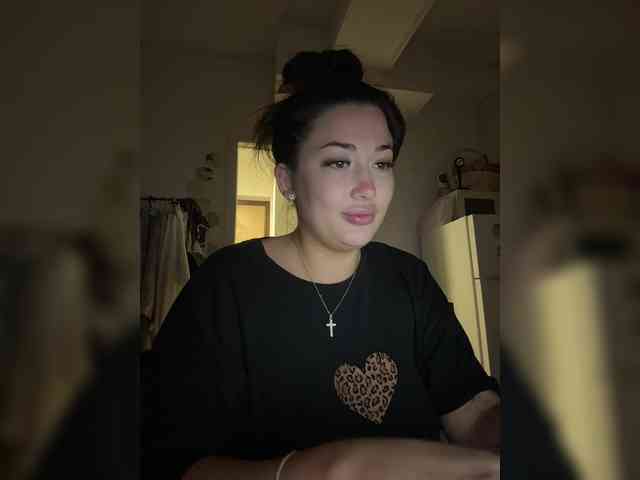 BettyBoom13 webcam