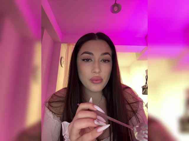 BettyBoom13 webcam