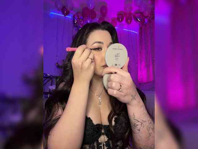 BettyBoom13 webcam