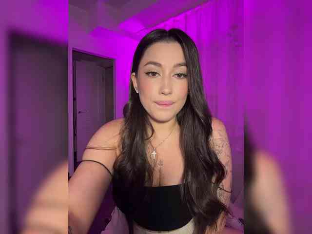 BettyBoom13 webcam