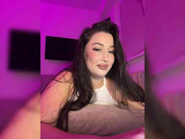 BettyBoom13 webcam