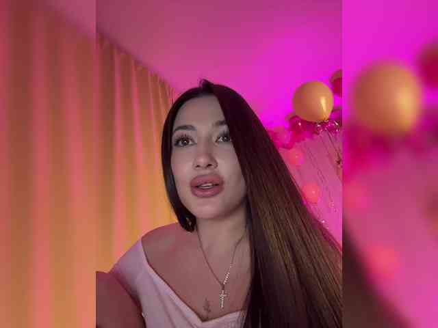 BettyBoom13 webcam