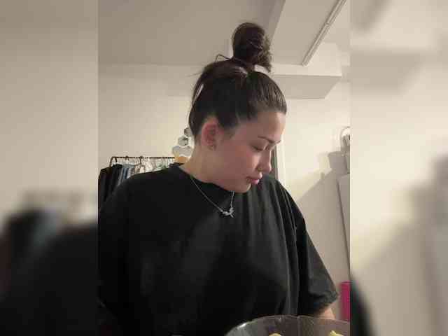 BettyBoom13 webcam