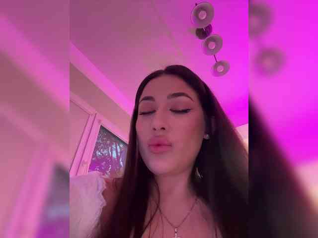 BettyBoom13 webcam