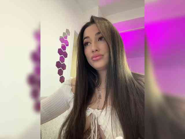 BettyBoom13 webcam