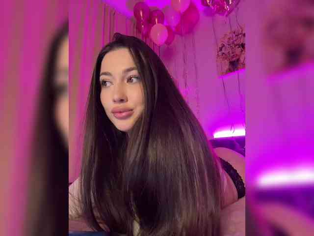 BettyBoom13 webcam