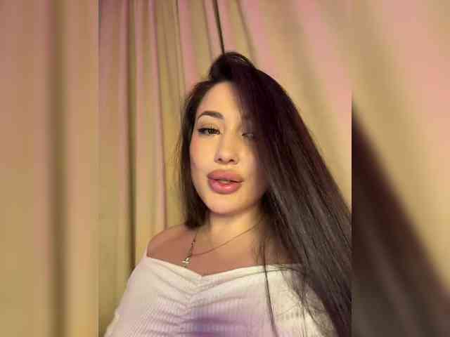 BettyBoom13 webcam