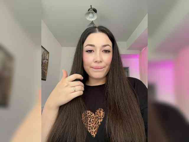 BettyBoom13 webcam