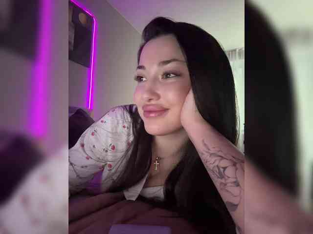 BettyBoom13 Live Webcam on BongaCams