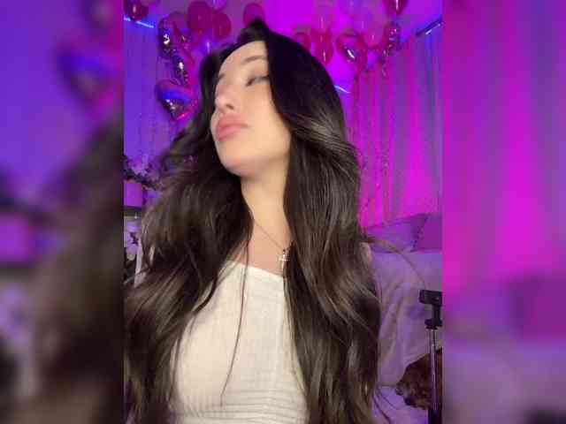 BettyBoom13 webcam