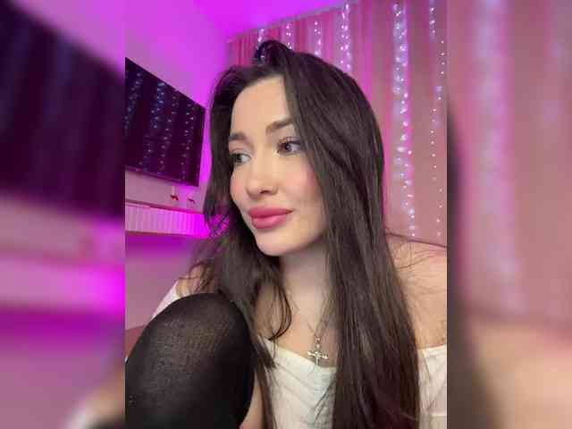 BettyBoom13 Live Webcam on BongaCams