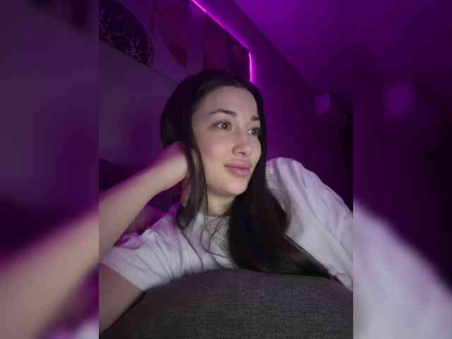 BettyBoom13 Live Webcam on BongaCams