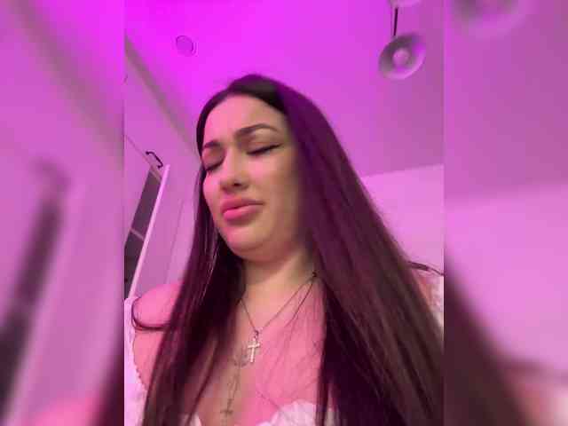 BettyBoom13 webcam