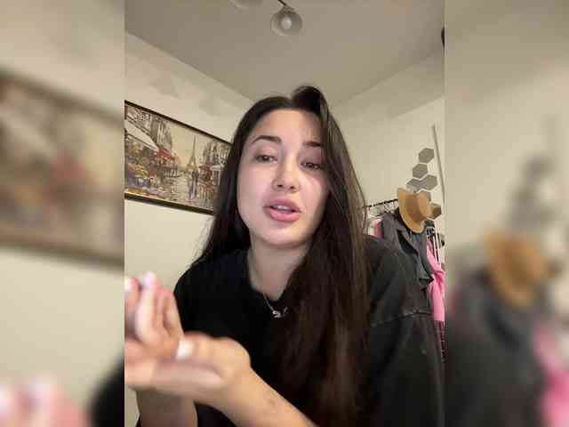BettyBoom13 webcam