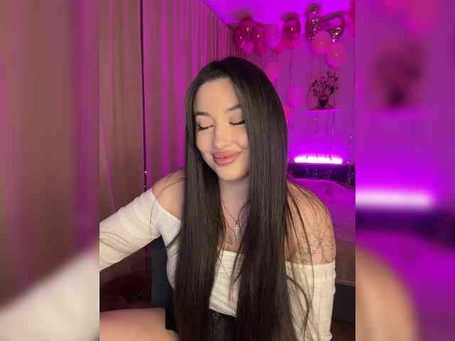 BettyBoom13 webcam