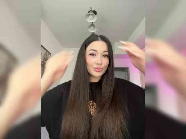 BettyBoom13 webcam