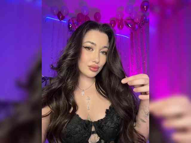 BettyBoom13 webcam