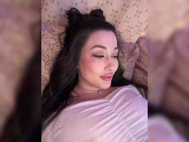 BettyBoom13 webcam