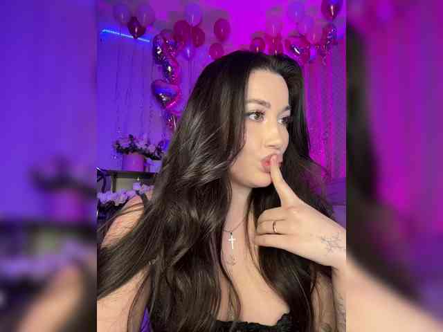 BettyBoom13 webcam