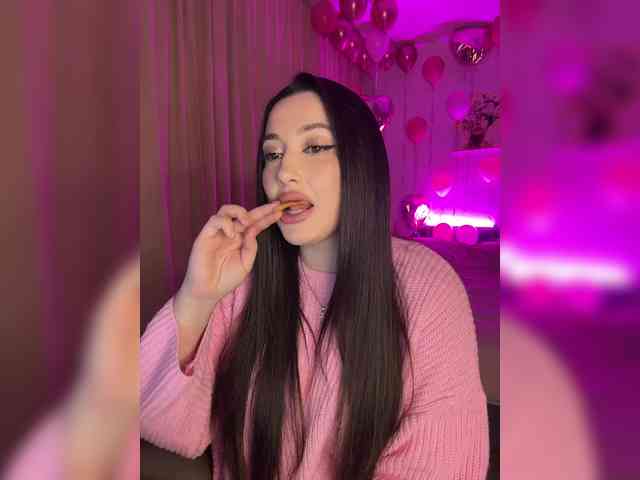 BettyBoom13 webcam