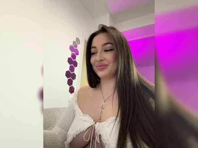 BettyBoom13 webcam