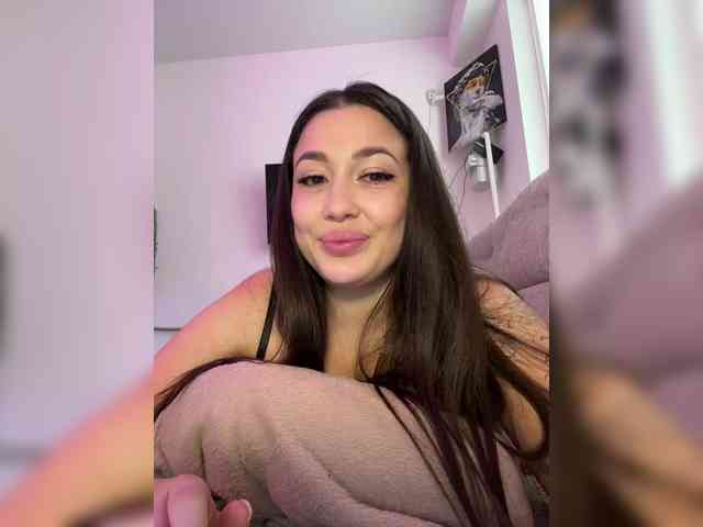 BettyBoom13 webcam