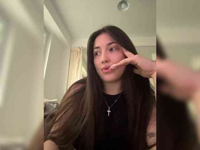 BettyBoom13 webcam