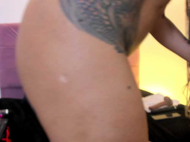 kennya-carper's BongaCams show and profile