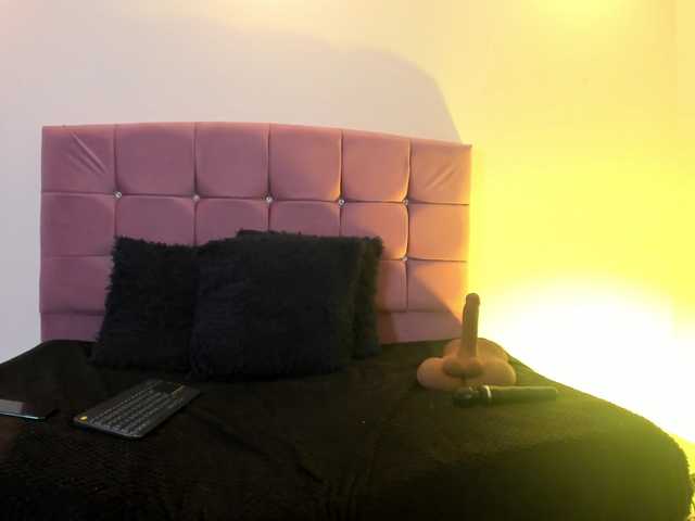 kennya-carper's BongaCams show and profile