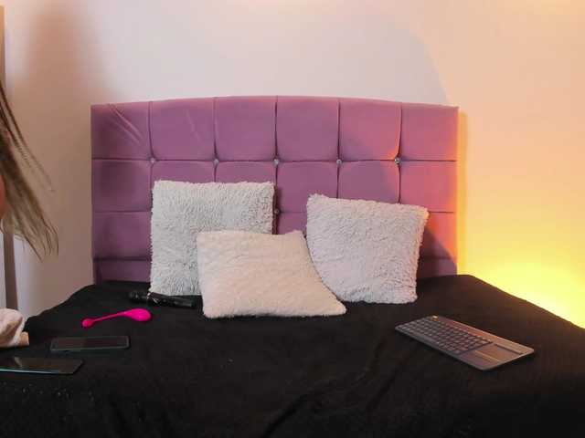 kennya-carper's BongaCams show and profile